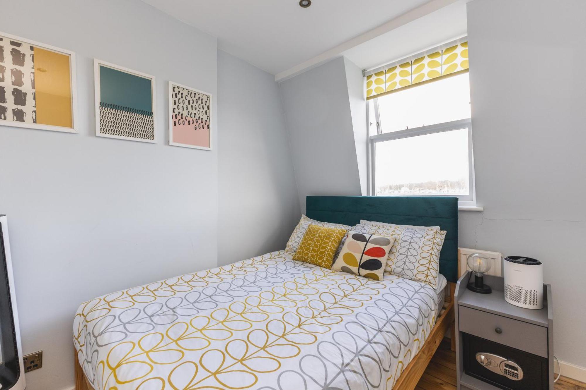 Luxurious 1-Bedroom Apartment In Kensington Λονδίνο Εξωτερικό φωτογραφία